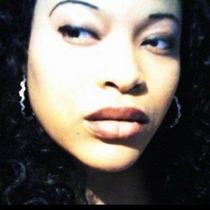 Meet your Posher, Menon moya